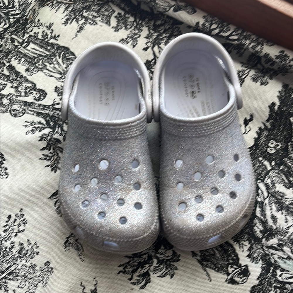 CROCS Silver Water Shoes with Ventilation Holes and Heel Strap